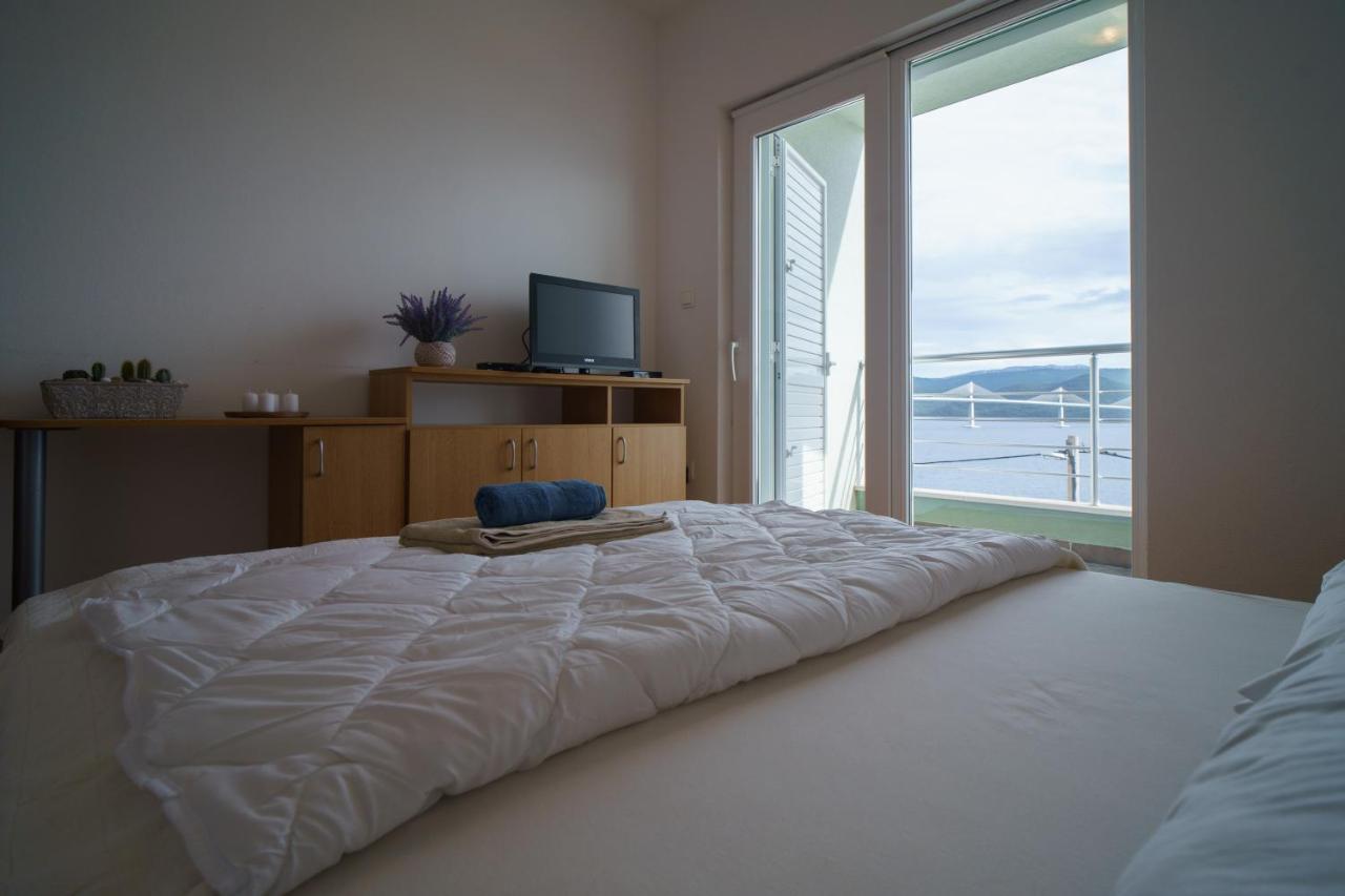 Apartment “Bel Ponte” Komarna Luaran gambar