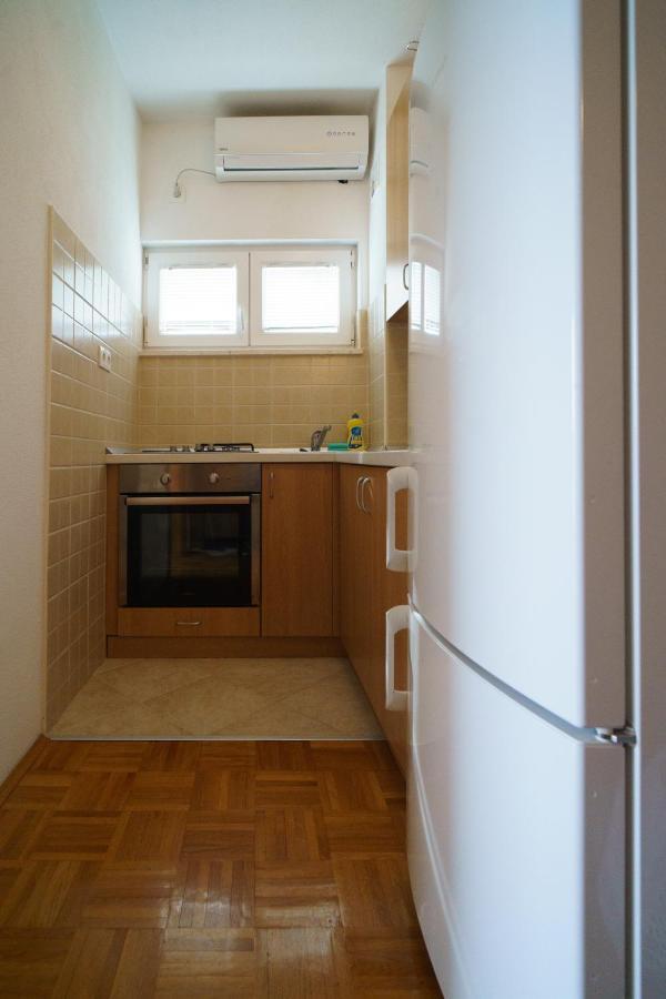 Apartment “Bel Ponte” Komarna Luaran gambar