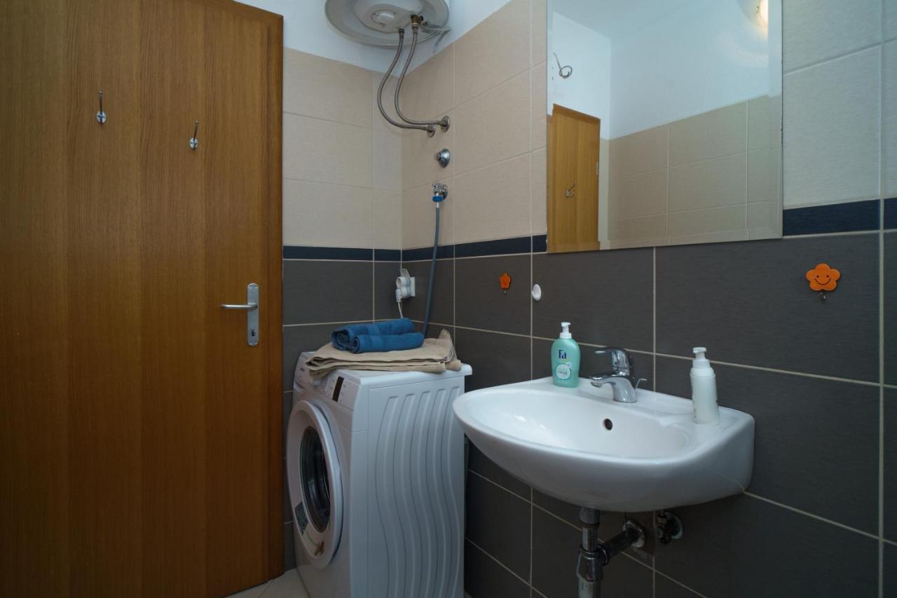 Apartment “Bel Ponte” Komarna Luaran gambar