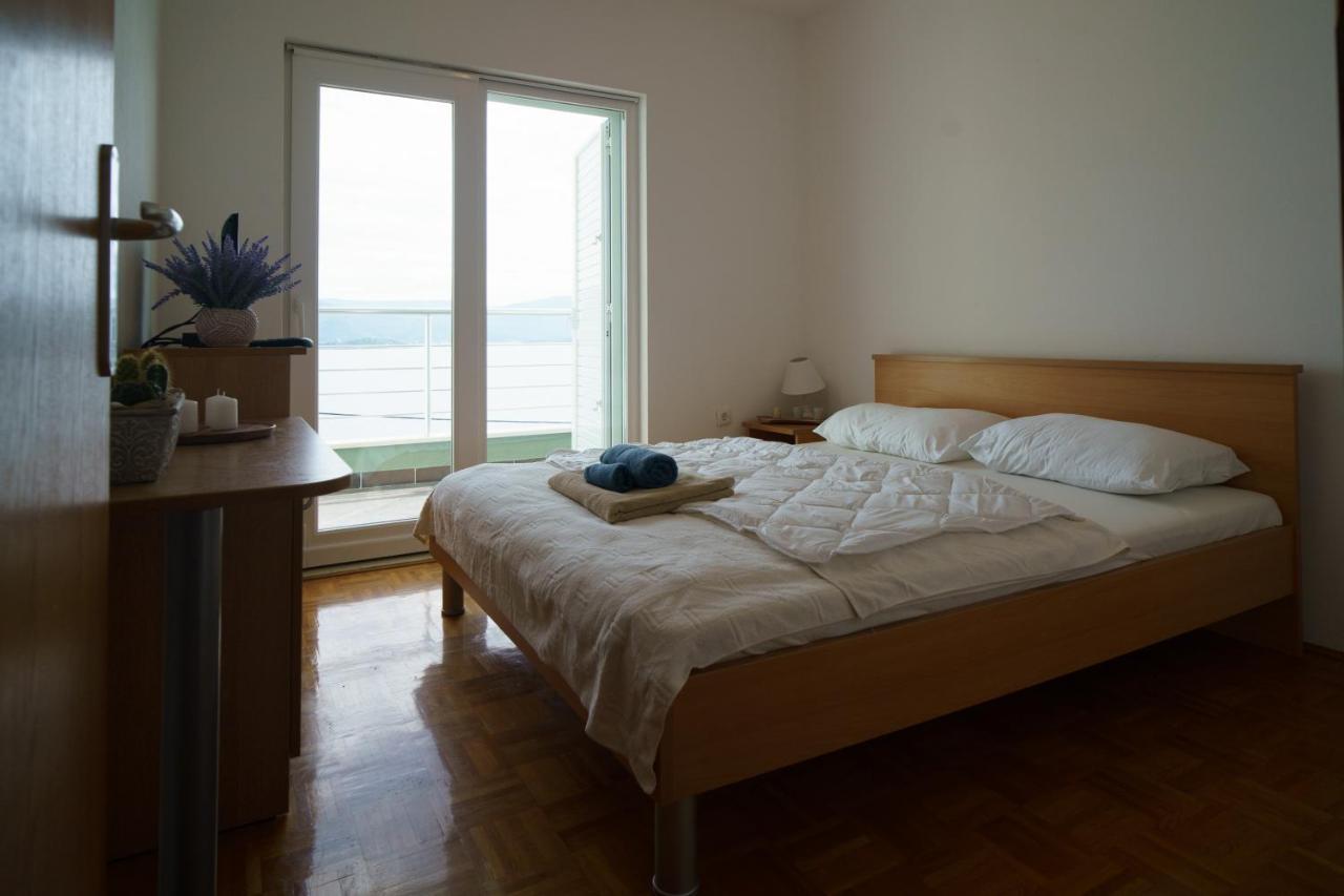 Apartment “Bel Ponte” Komarna Luaran gambar